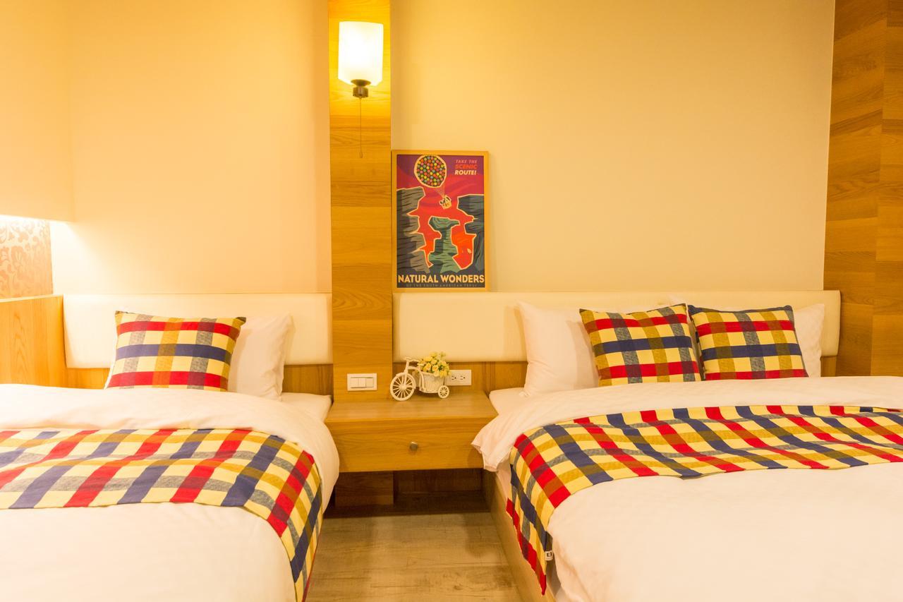 טאינאן W Hostel מראה חיצוני תמונה