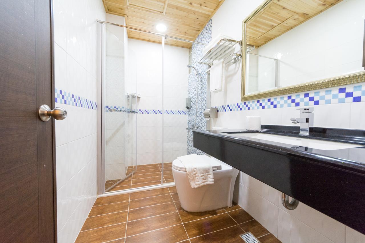 טאינאן W Hostel מראה חיצוני תמונה